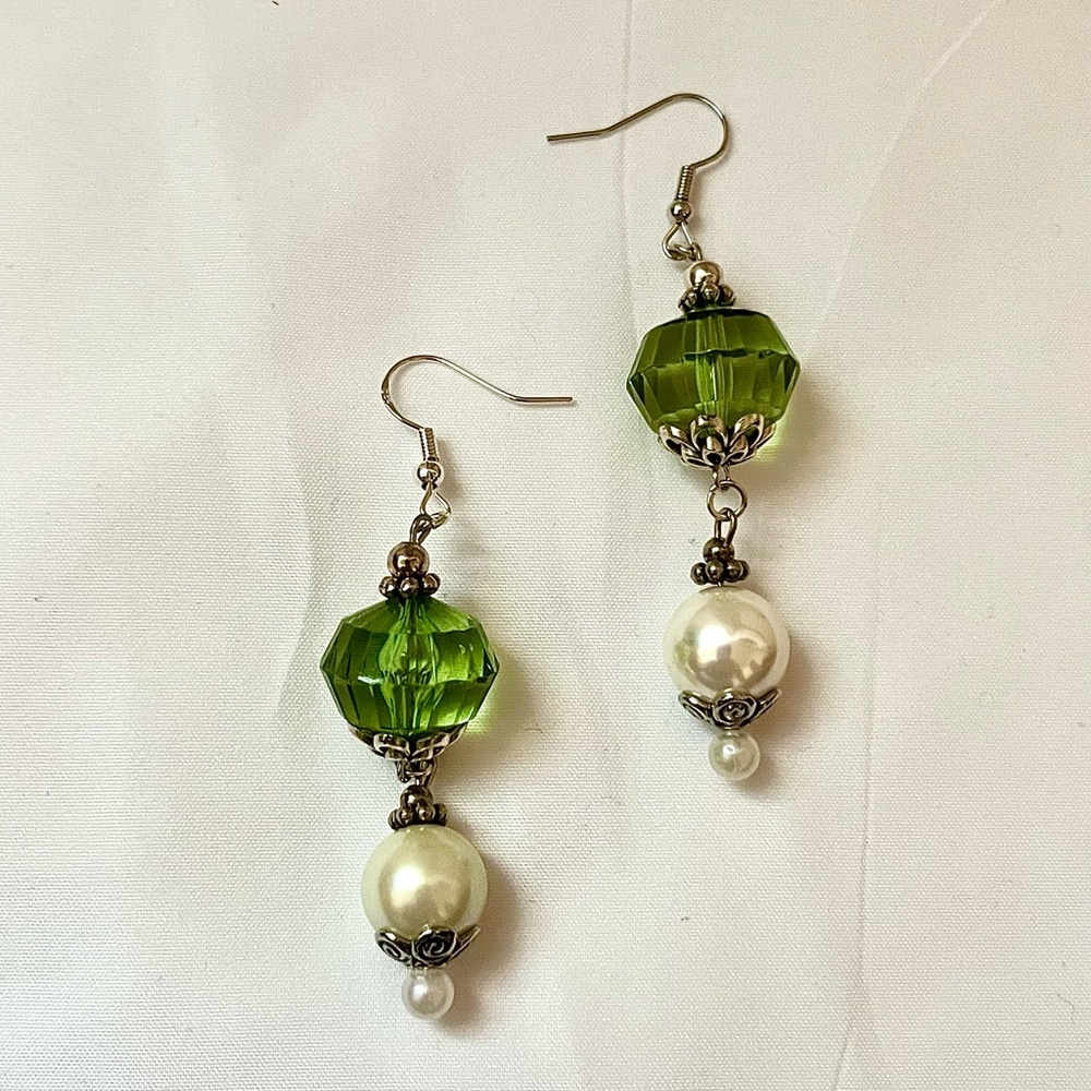 Beaded Earrings Green And White Handmade St. Patrick’s Day.